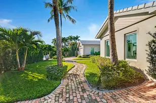 107 E Inlet Dr, Palm Beach, FL 33480 - Photo 57