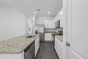 132 SW Becker Rd, Port Saint Lucie, FL 34953 - Photo 9