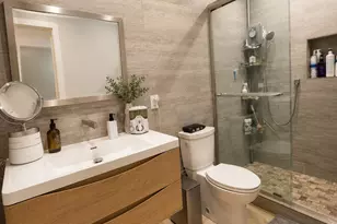 7210 McKinley St, Hollywood, FL 33024 - Photo 11