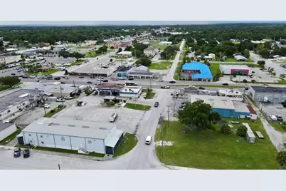 203 SW 3rd Avenue, Okeechobee, FL 34974 - Photo 9