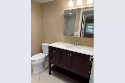 119 Burgundy C, Delray Beach, FL 33484 - Photo 17