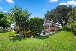 8488 Beaconhill Rd, Palm Beach Gardens, FL 33410 - Photo 37
