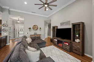8488 Beaconhill Rd, Palm Beach Gardens, FL 33410 - Photo 9