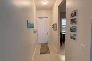 29 Harbour Isle W, Fort Pierce, FL 34949 - Photo 1
