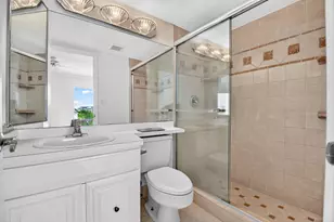3050 Presidential Way, West Palm Beach, FL 33401 - Photo 33