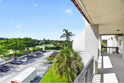 3050 Presidential Way #407, West Palm Beach, FL 33401 - Photo 11