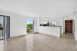 3050 Presidential Way, West Palm Beach, FL 33401 - Photo 15