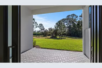 336 SE Via Sangro, Port Saint Lucie, FL 34952 - Photo 11