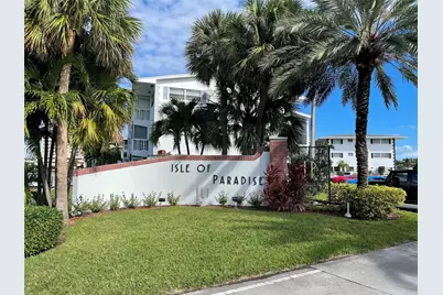 450 Paradise Isle Boulevard, Hallandale Beach, FL 33009 - Photo 9