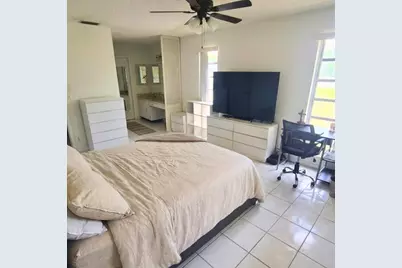 13746 Via Flora #E, Delray Beach, FL 33484 - Photo 15