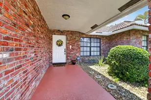 19600 Sedgefield Terrace, Boca Raton, FL 33498 - Photo 3