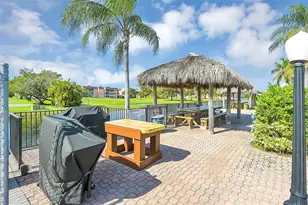 9101 Sunrise Lakes Blvd, Sunrise, FL 33322 - Photo 29