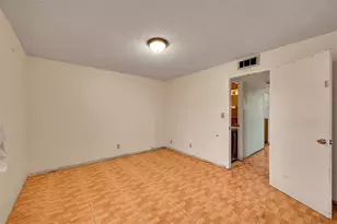 9101 Sunrise Lakes Blvd, Sunrise, FL 33322 - Photo 17