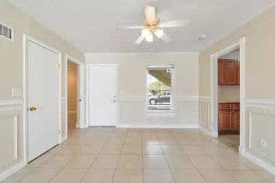 510 Prosperity Farms Rd. Road #4b, North Palm Beach, FL 33408 - Photo 13