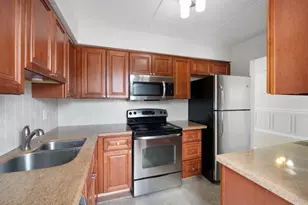 510 Prosperity Farms Rd Rd, North Palm Beach, FL 33408 - Photo 3