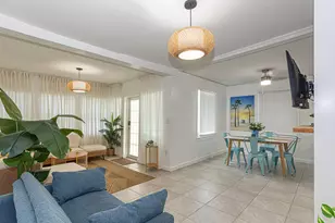 305 N Lakeside Dr, Lake Worth Beach, FL 33460 - Photo 9