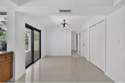 5411 SW 94th Avenue, Cooper City, FL 33328 - Photo 13