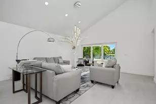 10562 Fenway Pl, Boca Raton, FL 33498 - Photo 9
