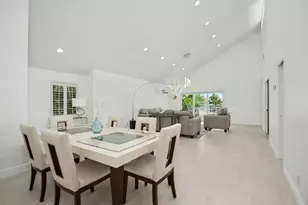 10562 Fenway Pl, Boca Raton, FL 33498 - Photo 13