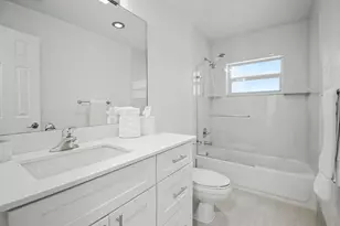 10562 Fenway Pl, Boca Raton, FL 33498 - Photo 41