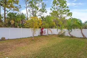 8308 Amalfi Cir, Fort Pierce, FL 34951 - Photo 31