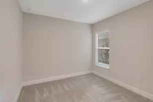 8308 Amalfi Cir, Fort Pierce, FL 34951 - Photo 23