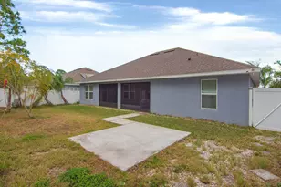 8308 Amalfi Cir, Fort Pierce, FL 34951 - Photo 33