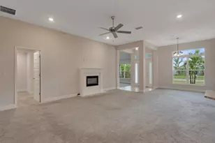 8308 Amalfi Cir, Fort Pierce, FL 34951 - Photo 5