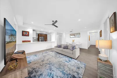 51 SE 19th Avenue #303, Deerfield Beach, FL 33441 - Photo 5