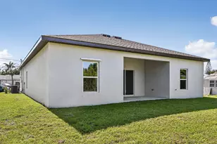 6010 Hickory Dr, Fort Pierce, FL 34982 - Photo 7