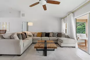 516 SE Crosspoint Dr, Port Saint Lucie, FL 34983 - Photo 21