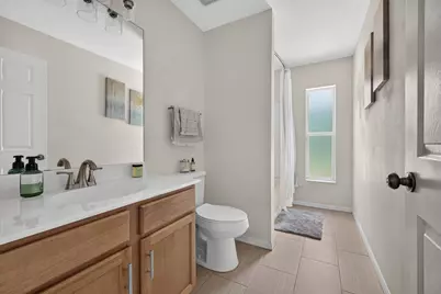 516 SE Crosspoint Drive, Port Saint Lucie, FL 34983 - Photo 23