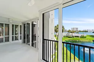 19800 Sandpointe Bay Dr, Tequesta, FL 33469 - Photo 13