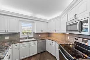 19800 Sandpointe Bay Dr, Tequesta, FL 33469 - Photo 17