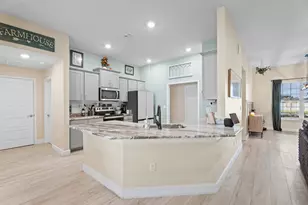 5846 NW Dooley Circle, Port Saint Lucie, FL 34986 - Photo 13