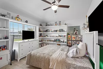 5846 NW Dooley Circle, Port Saint Lucie, FL 34986 - Photo 5