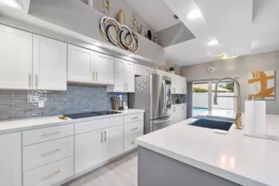 5911 NW 60th Avenue, Parkland, FL 33067 - Photo 19