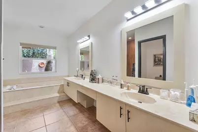 5911 NW 60th Avenue, Parkland, FL 33067 - Photo 41