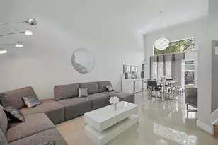 6579 Constance St, Lake Worth, FL 33467 - Photo 9