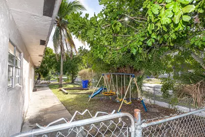 7750 SW 10th Court #B, North Lauderdale, FL 33068 - Photo 29