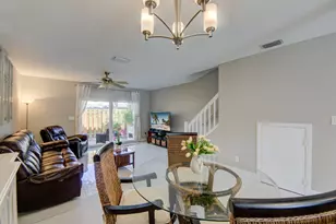 2900 Dorchester Ln, Cooper City, FL 33026 - Photo 9