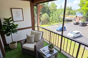 3670 Inverrary Dr, Lauderhill, FL 33319 - Photo 7