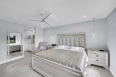 12870 Briarlake Drive #201, Palm Beach Gardens, FL 33418 - Photo 17