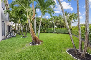 10504 Vignon Ct, Wellington, FL 33449 - Photo 53
