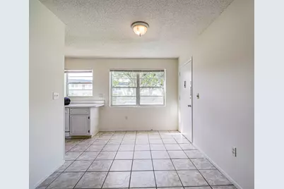 2800 Indian River Boulevard, Vero Beach, FL 32960 - Photo 3