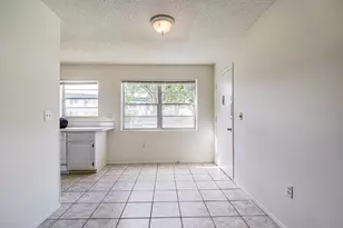 2800 Indian River Blvd, Vero Beach, FL 32960 - Photo 3