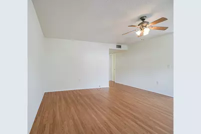 2800 Indian River Boulevard, Vero Beach, FL 32960 - Photo 11
