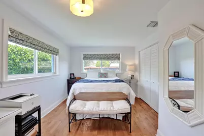 1361 NE 46th Street, Oakland Park, FL 33334 - Photo 35