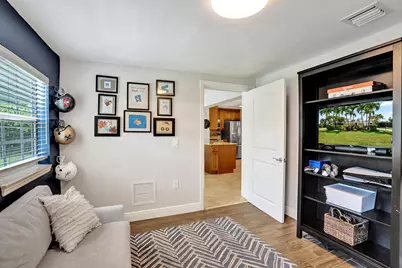 1361 NE 46th Street, Oakland Park, FL 33334 - Photo 39