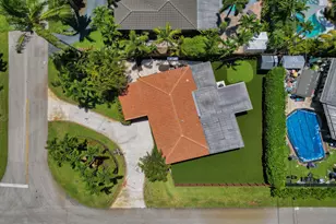 1361 NE 46th St, Oakland Park, FL 33334 - Photo 49